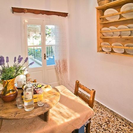 Petroula Apartments Emborios Екстер'єр фото